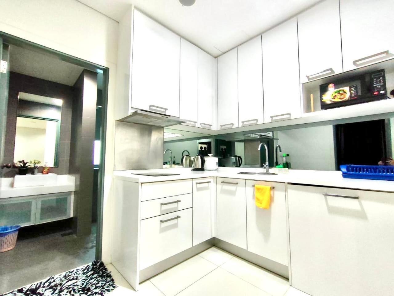 Klcc One Bedroom Apt & Studio Kuala Lumpur Ngoại thất bức ảnh